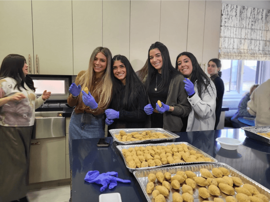 Na'aleh students with their principal